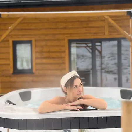 Sunset House Вилла Poreba Wielka (Limanowa)